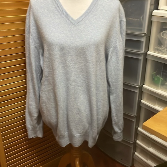 Light blue wool sweater - Picture 2 of 7